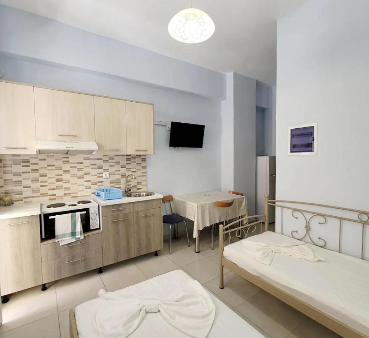Studio Beleri Himare